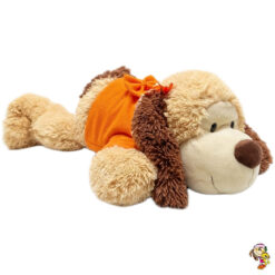 Perro acostado de peluche con remera 65CM.
